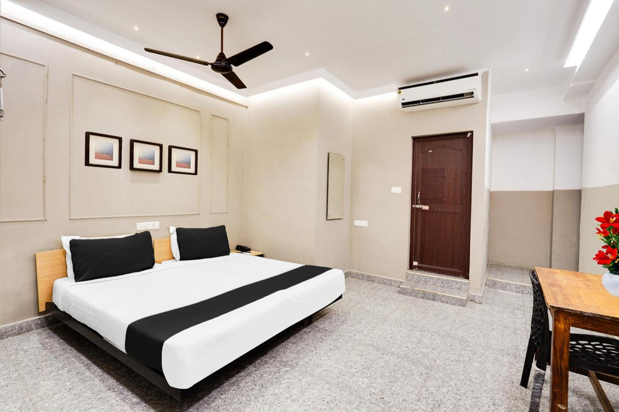 Super Hotel O White Town Formerly Seascape Residency Pondicherry Exterior photo